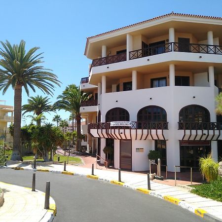 Forest Flat - Big Heated Pool, Terrace, Tv Channels, Golf Courses 圣米格尔德阿沃纳 外观 照片