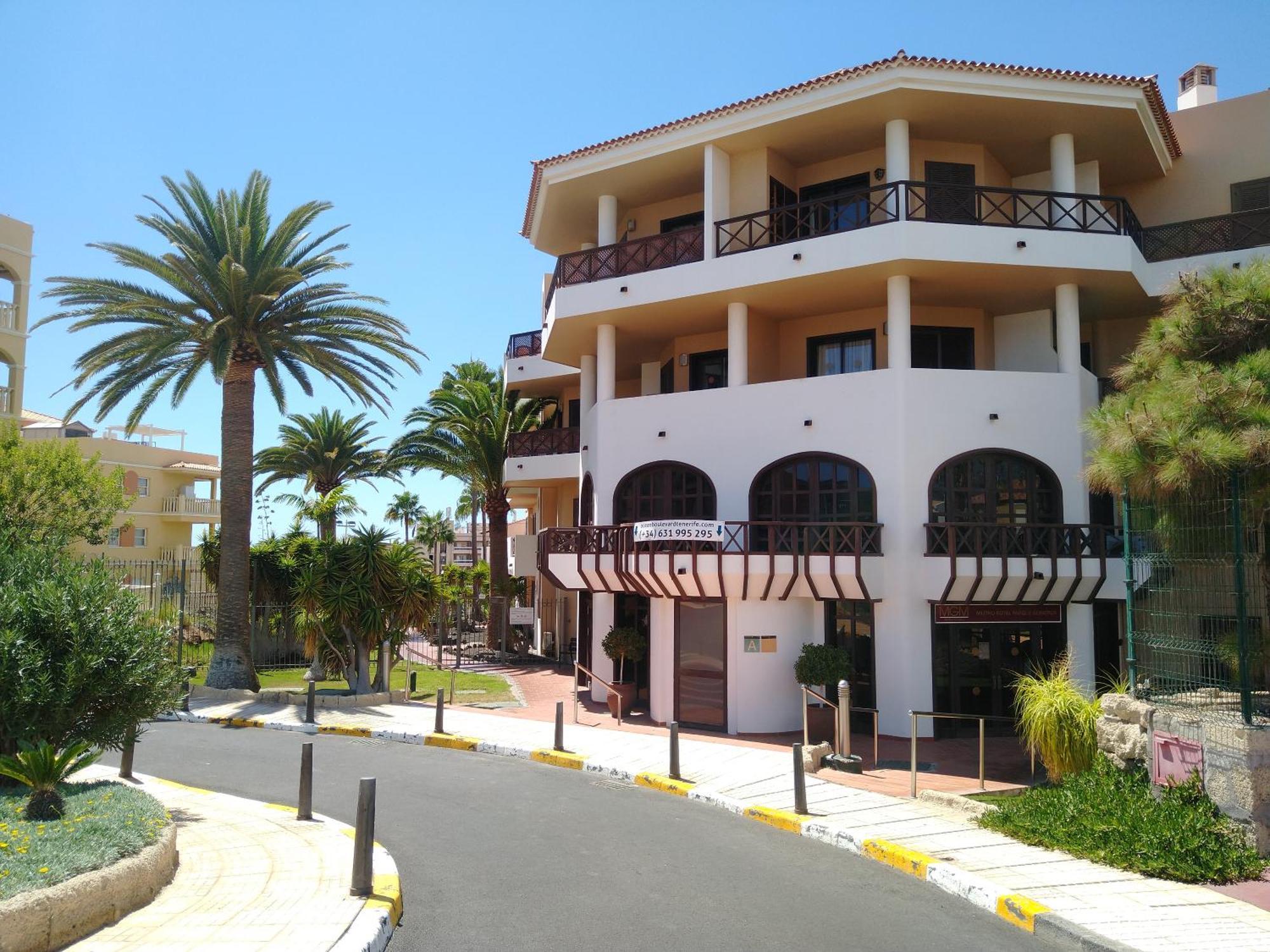 Forest Flat - Big Heated Pool, Terrace, Tv Channels, Golf Courses 圣米格尔德阿沃纳 外观 照片